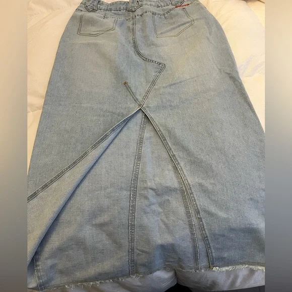 HotKiss - Picture 2 of 3